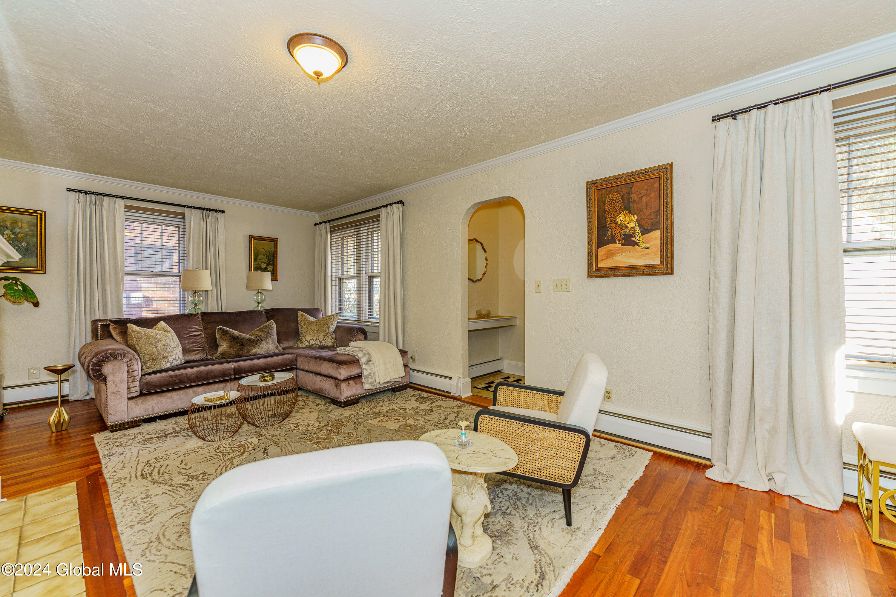 212 Menands Road Colonie, NY 12211 - Photo 7 of 33 2 Livingroom 3