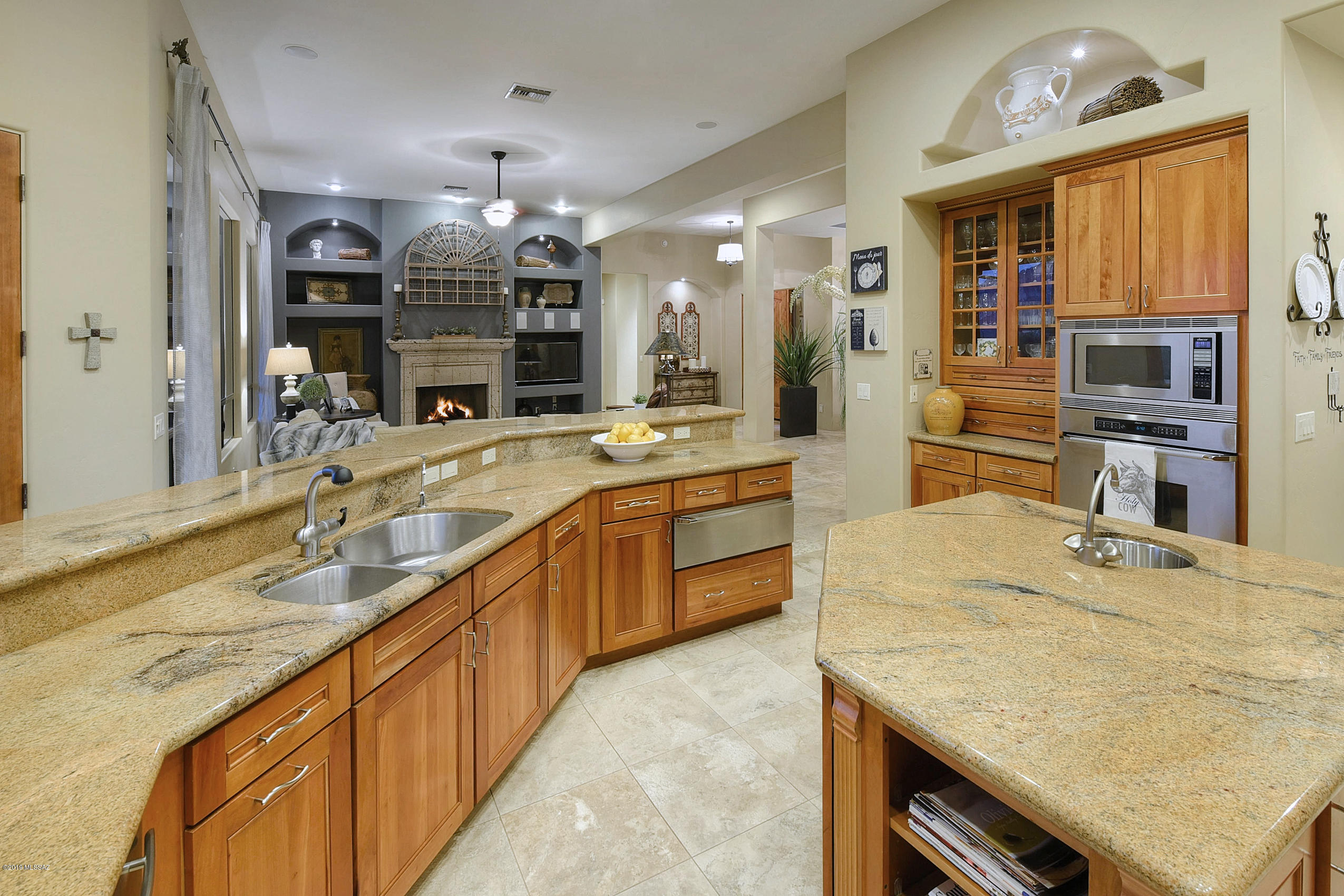 12200 North Reflection Ridge Drive Oro Valley, AZ 85755 - Photo 23 of 35