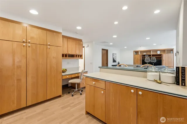 $1,195,000 | 19714 41st Avenue Northeast, Lake Forest Park, WA 98155