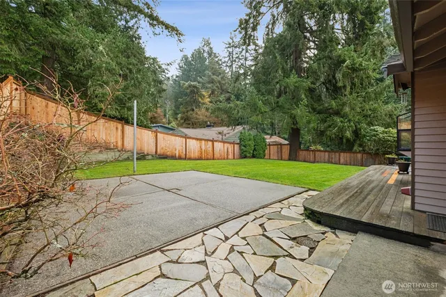$1,195,000 | 19714 41st Avenue Northeast, Lake Forest Park, WA 98155