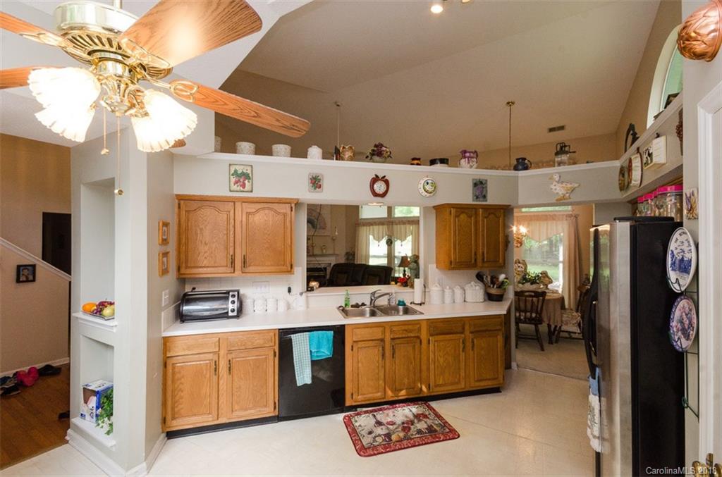 2801 Williams Station Road Matthews, NC 28105 - Photo 4 of 18 Gallery Image 4