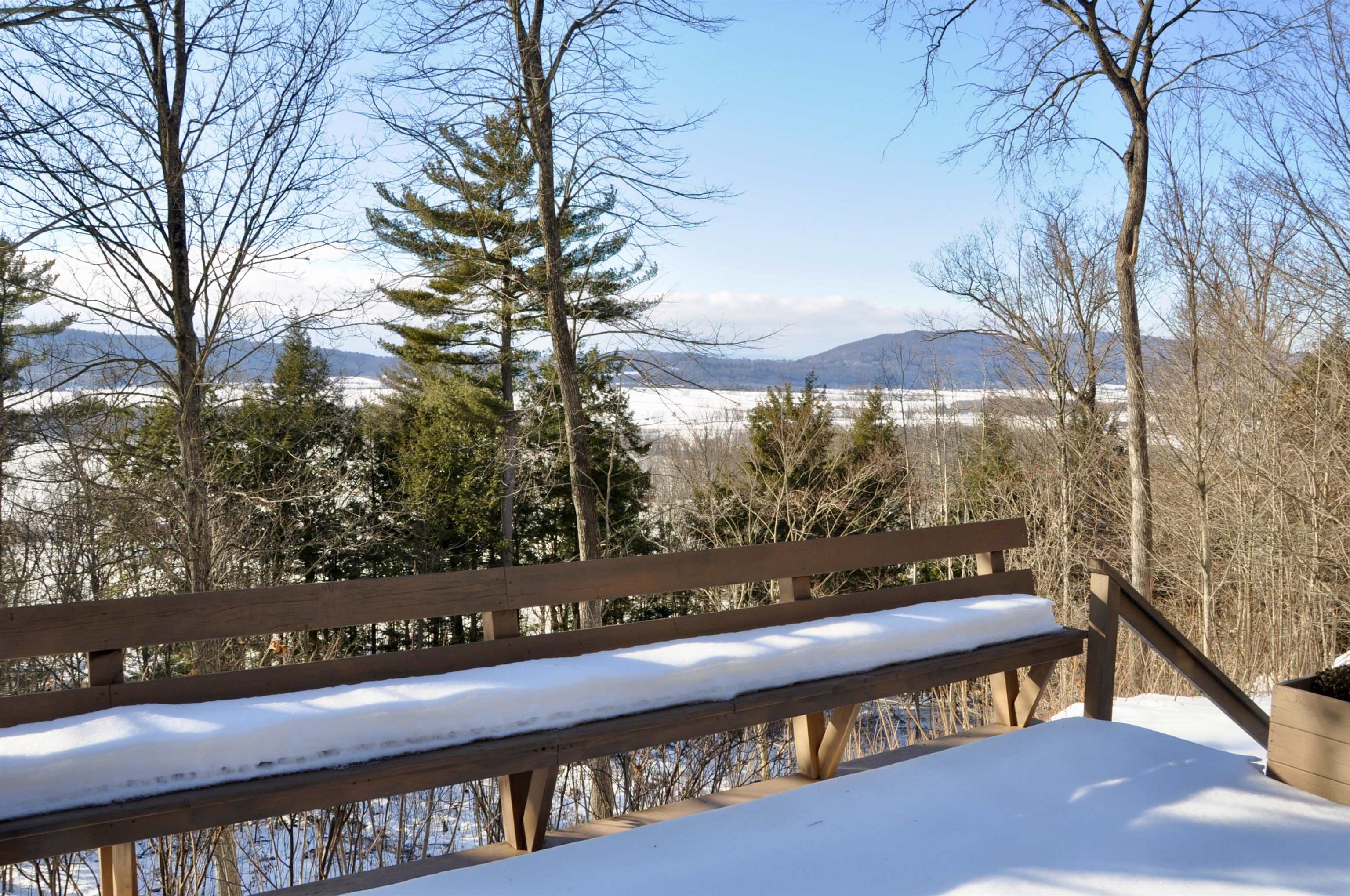 99 Ledgemont Lane Cornwall, VT 05753 - Photo 3 of 40