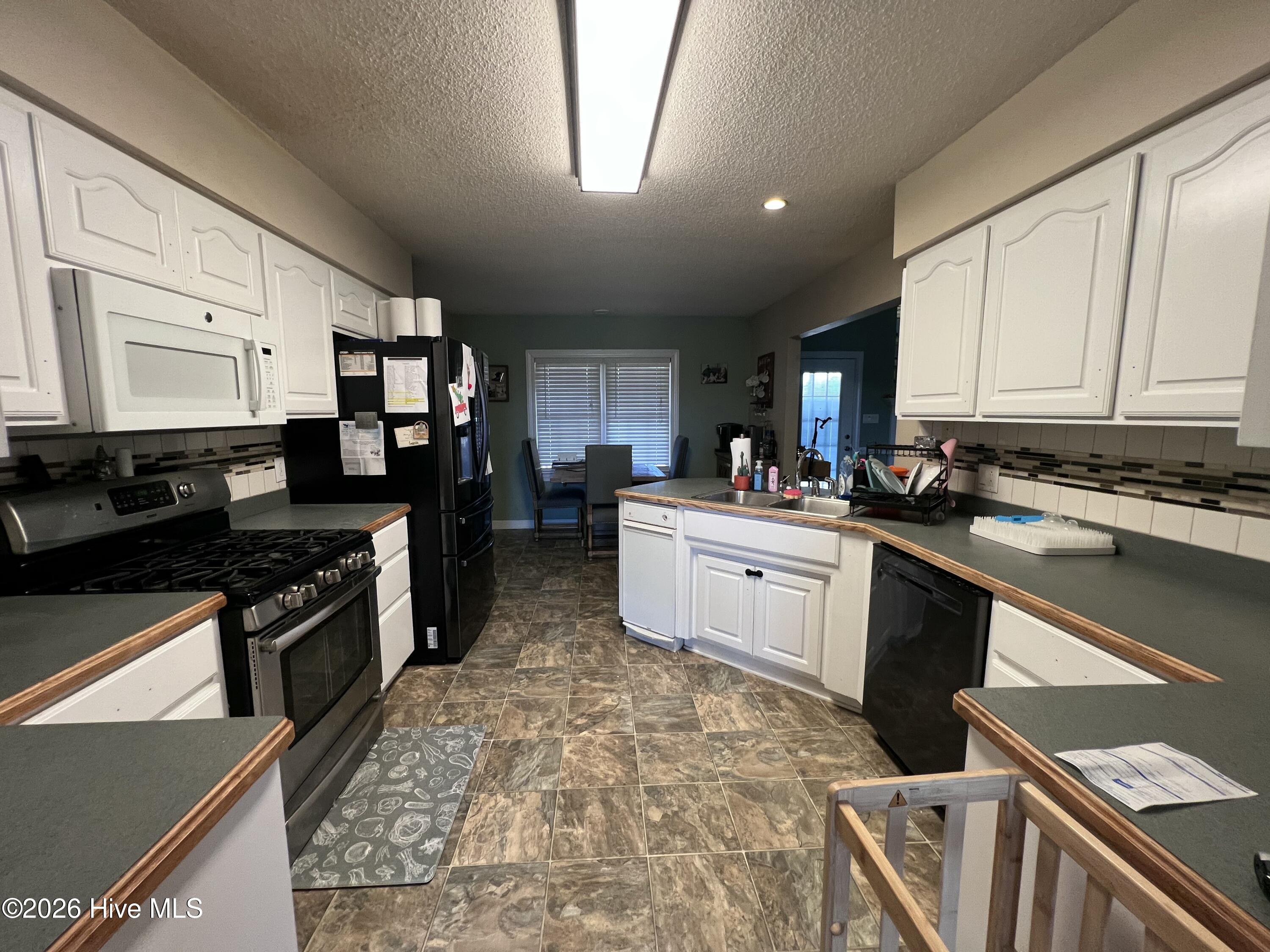 121 Ipock Loop Road Cove City, NC 28523 - Photo 13 of 45 Kitchen