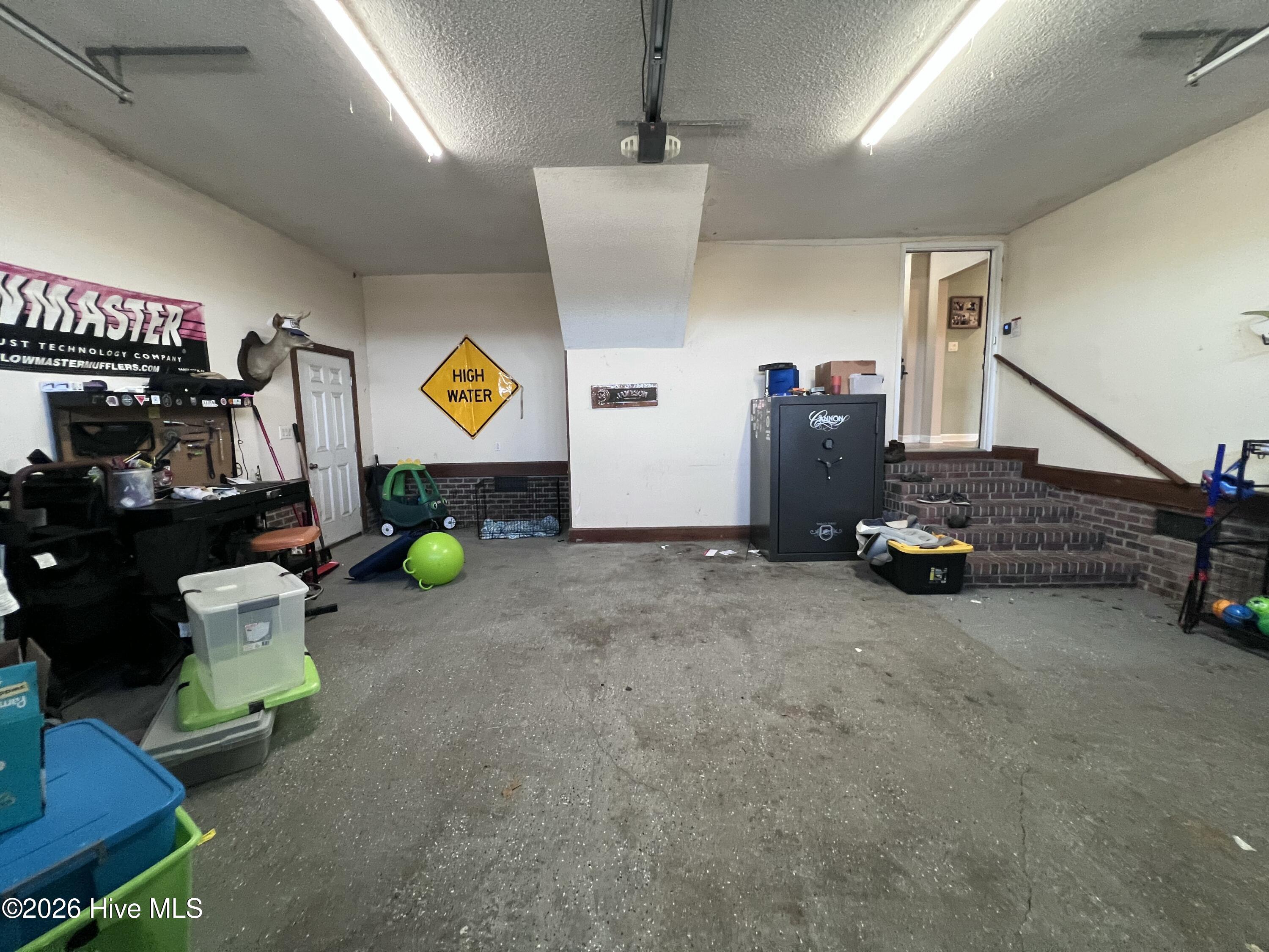 121 Ipock Loop Road Cove City, NC 28523 - Photo 26 of 45 Garage