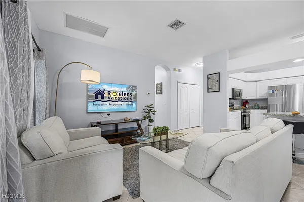 $2,750 | 2649 Southwest 32nd Street, Cape Coral, FL 33914