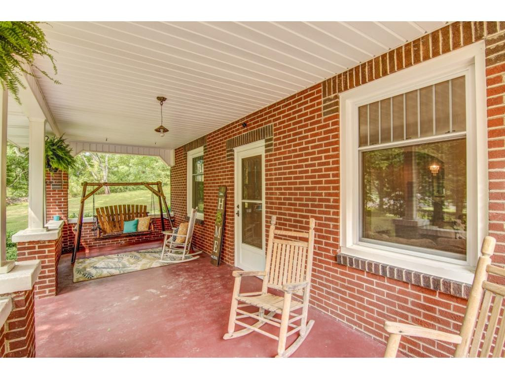 1808 North Main Avenue Erwin, TN 37650 - Photo 11 of 36 Photo 11