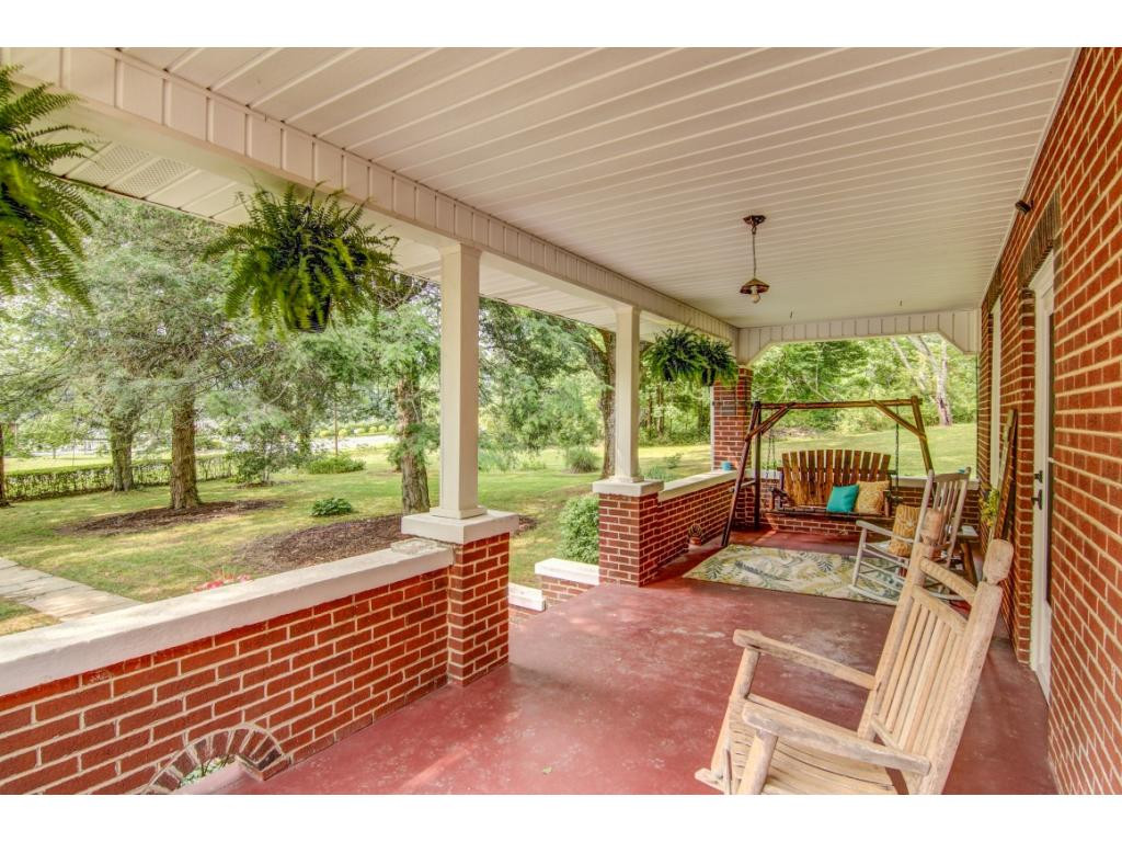 1808 North Main Avenue Erwin, TN 37650 - Photo 12 of 36 Photo 12