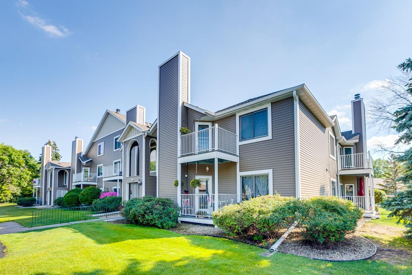 766 County Rd F West, Unit 766E Shoreview, MN 55126 - Photo 1 of 1 Gallery Image 1