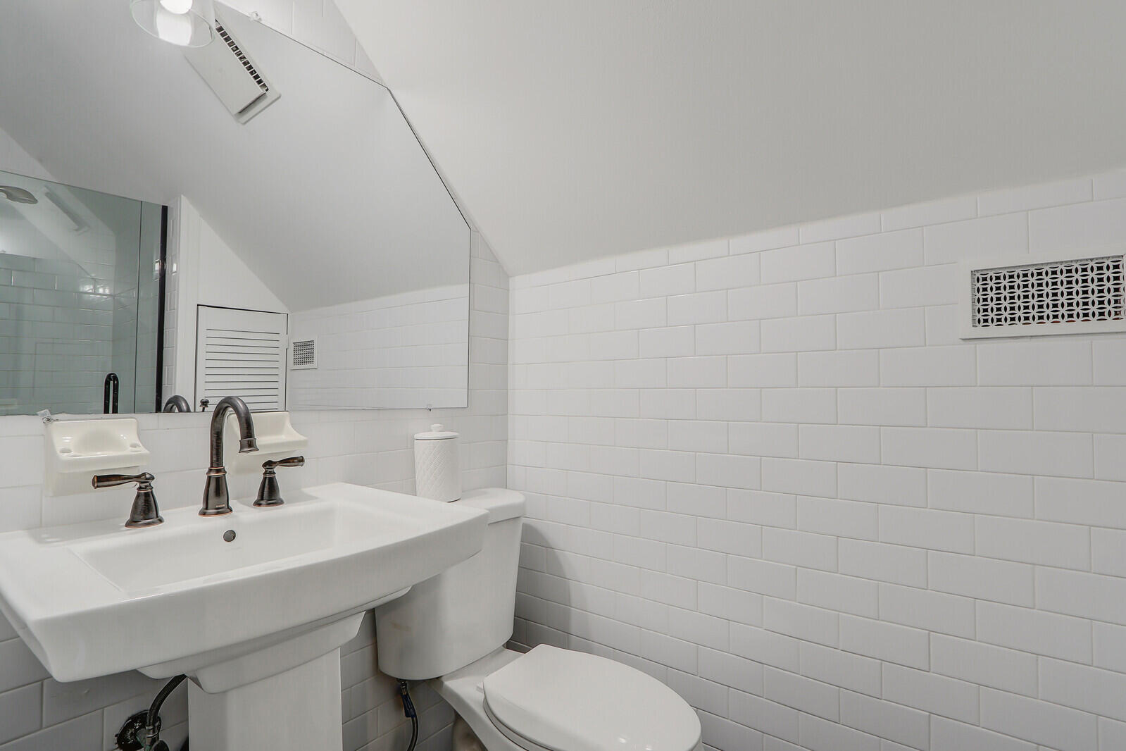 10730 154th Road North Jupiter, FL 33478 - Photo 20 of 60 Master Bathroom