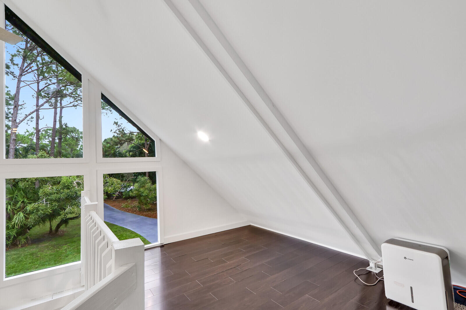 10730 154th Road North Jupiter, FL 33478 - Photo 27 of 60 Upstairs Loft
