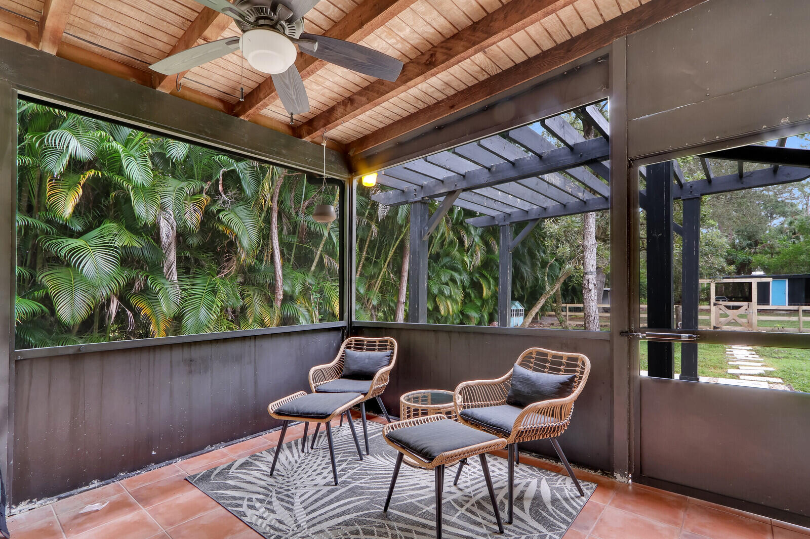 10730 154th Road North Jupiter, FL 33478 - Photo 29 of 60 Patio