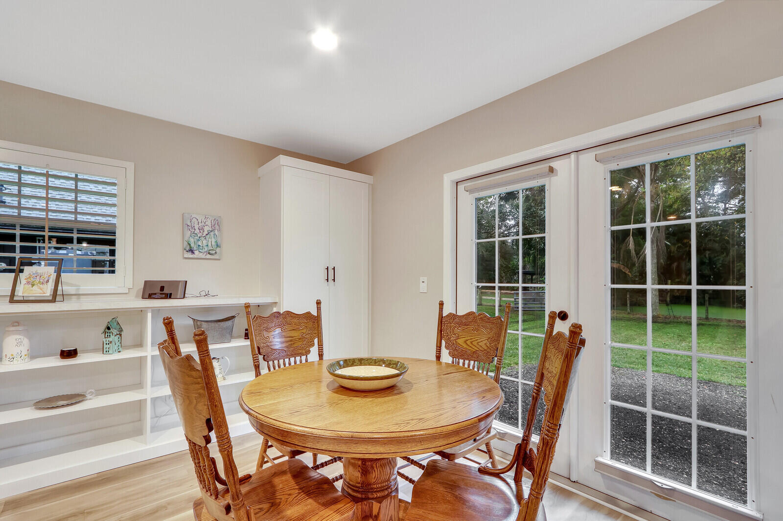 10730 154th Road North Jupiter, FL 33478 - Photo 36 of 60 Guest House Dining Area