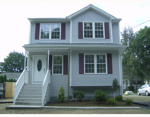 21 Barnsdale Road Cranston, RI 02910 - Photo 1 of 1 Exterior Front.