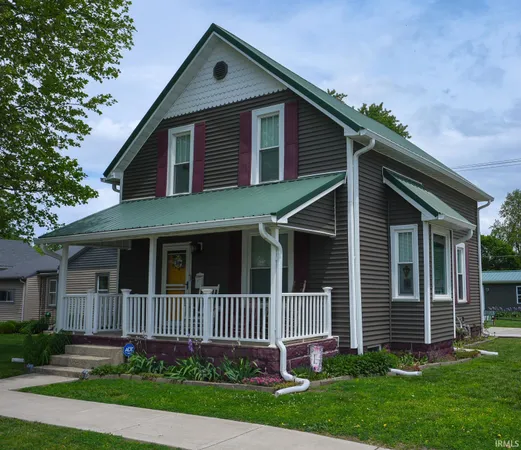 $238,000 | 727 South Monticello Street, Winamac, IN 46996