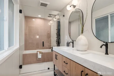 $1,799,790 | 15120 Northeast 201st Street, Woodinville, WA 98072