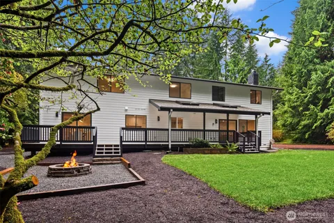 $1,799,790 | 15120 Northeast 201st Street, Woodinville, WA 98072