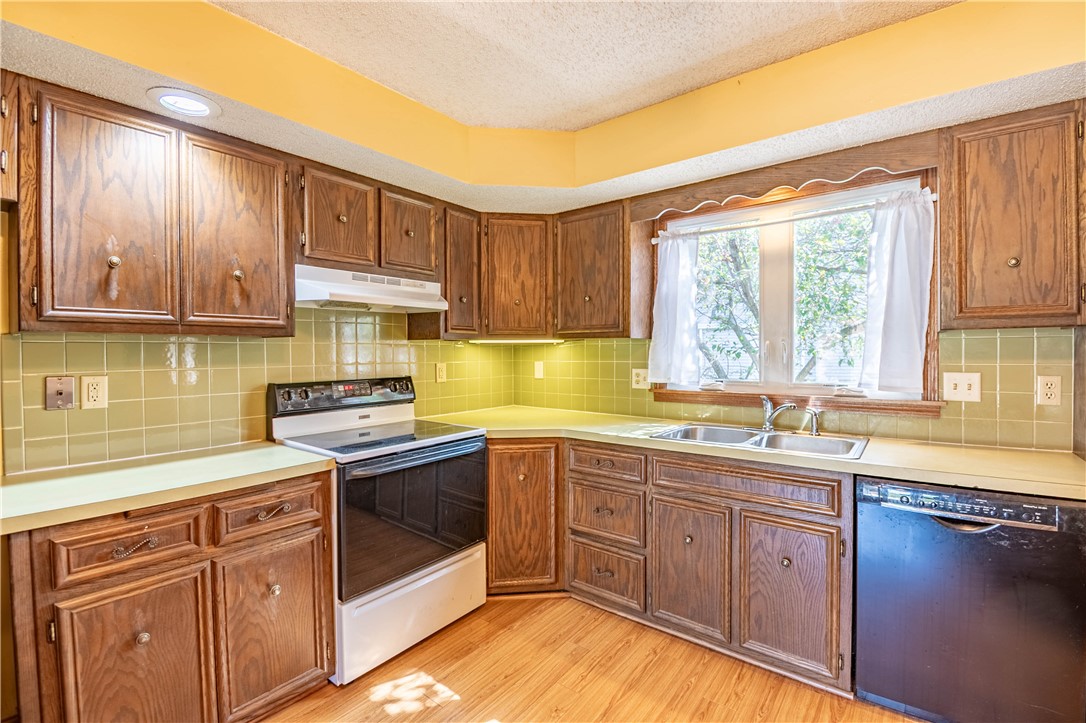 4594 Hale Drive Decatur, IL 62526 - Photo 13 of 24
