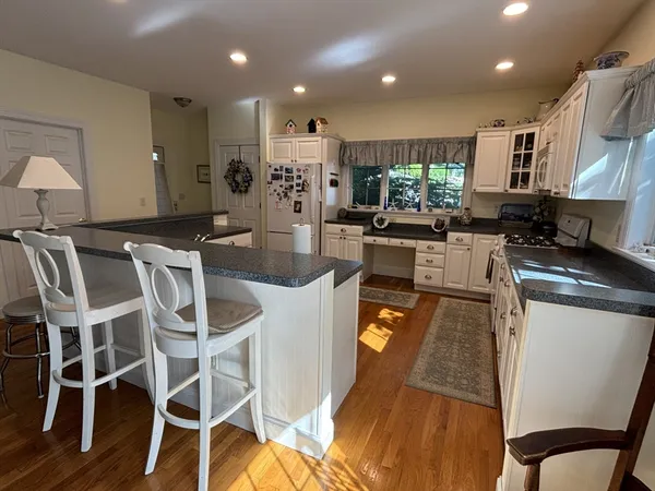 $14,000 | 11 Waterman Avenue, Unit 11, Marshfield, MA 02050