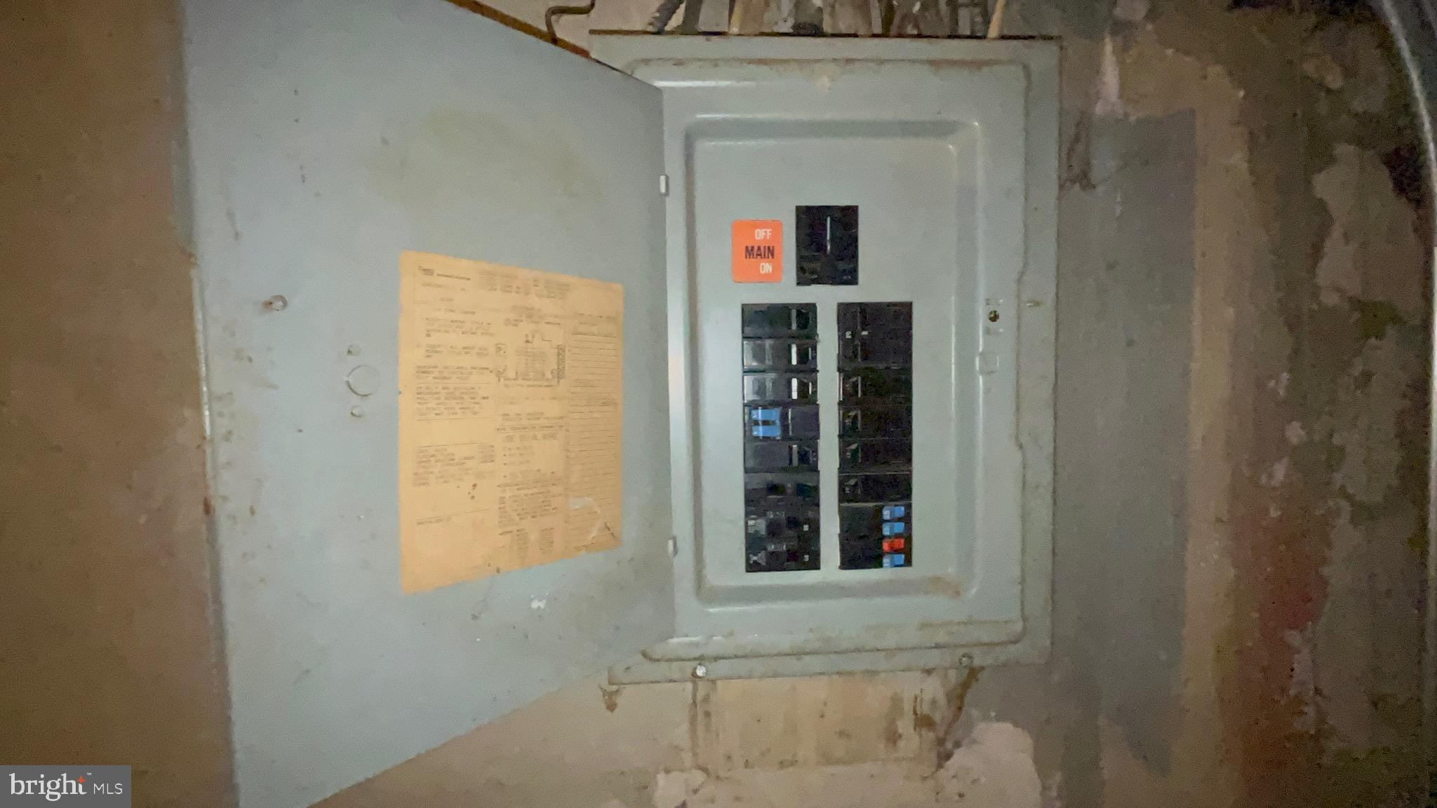 800 Bullock Avenue Lansdowne, PA 19050 - Photo 18 of 19 a front door view of a house