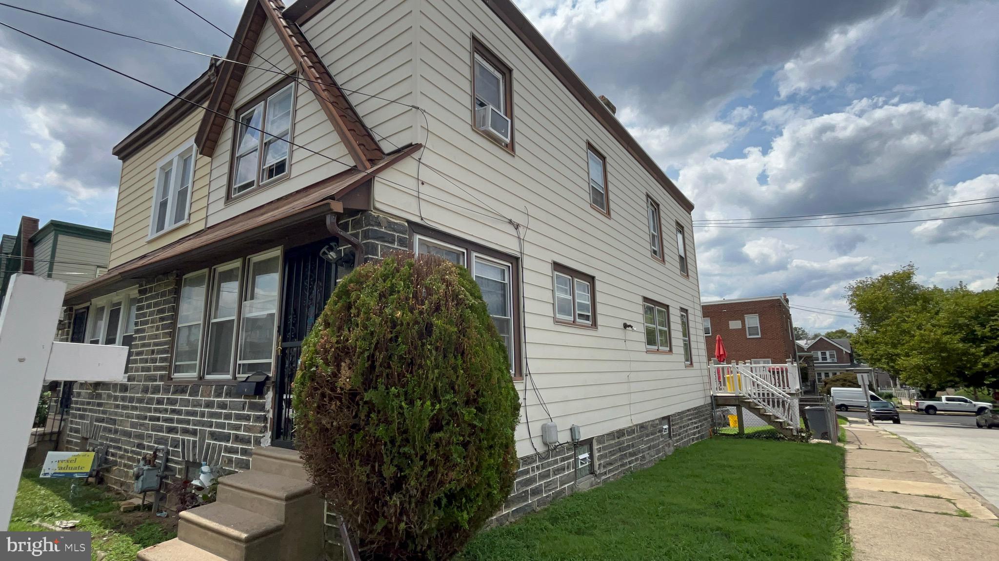 800 Bullock Avenue Lansdowne, PA 19050 - Photo 2 of 19 a view of a house with a garden