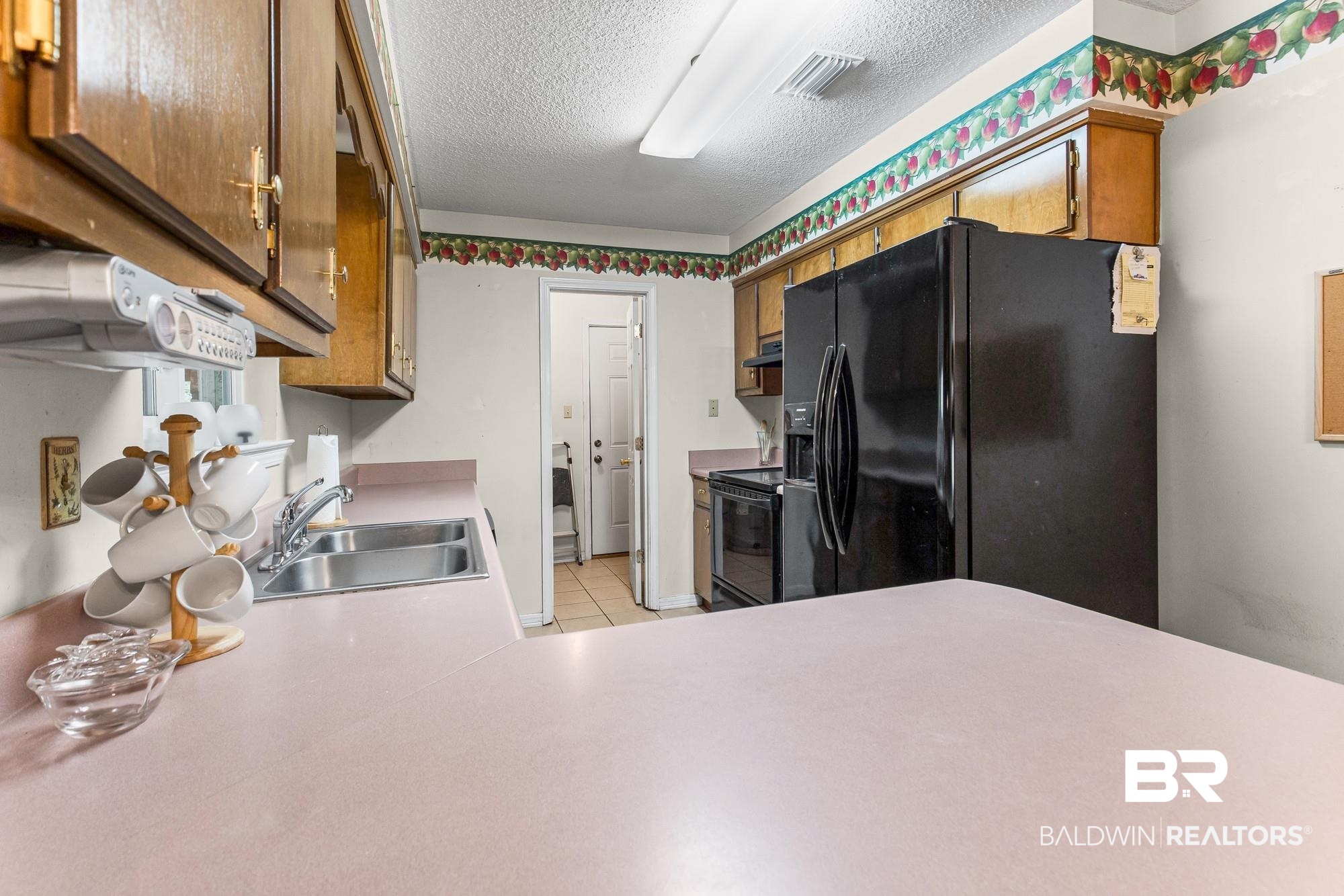 7345 Spaceview Drive Saraland, AL 36571 - Photo 9 of 22 Kitchen