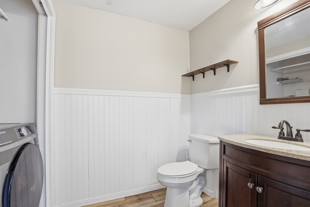 1185 Main Street, Unit 4 Clinton, MA 01510 - Photo 20 of 36