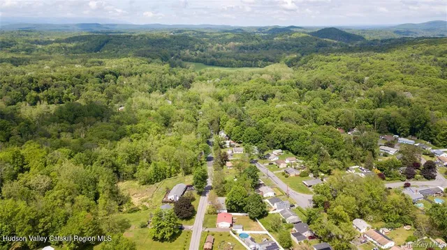 $414,999 | 69 Mossybrook Road, High Falls, NY 12440