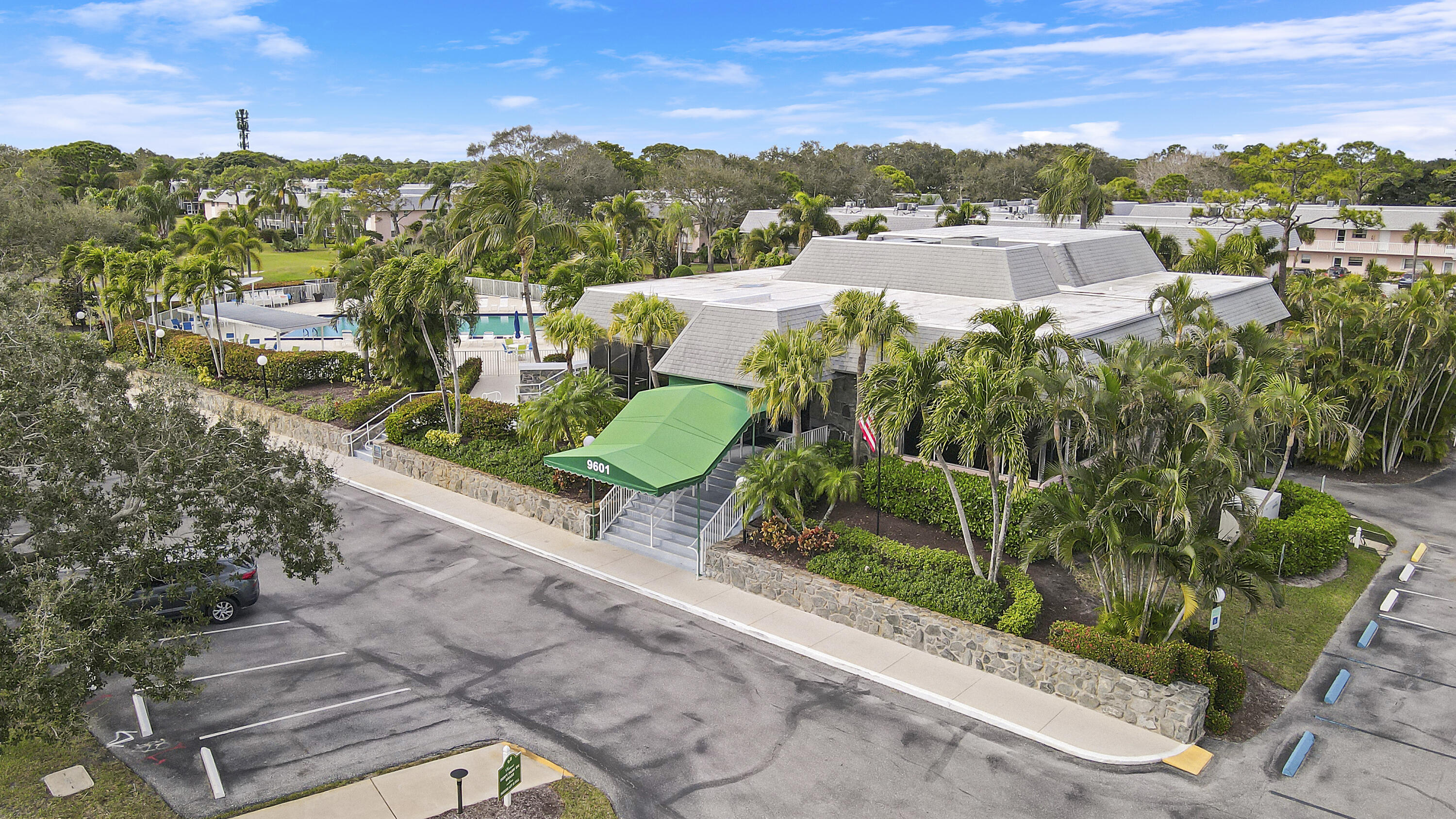 18081 Southeast Country Club Drive, Unit 37363 Jupiter, FL 33469 - Photo 20 of 20 Little Club Club House