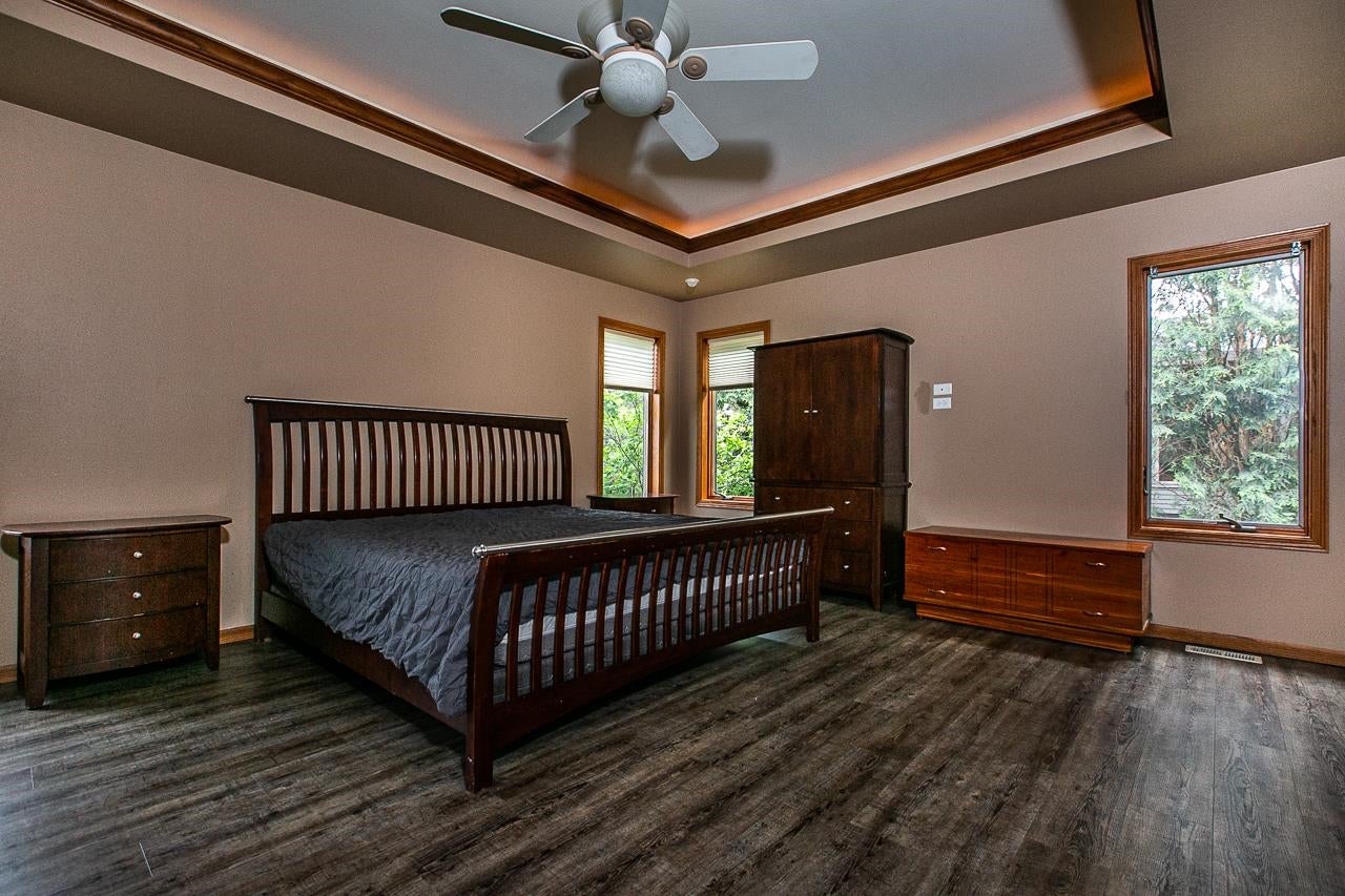 2120 Crown Point Road Dubuque, IA 52002 - Photo 4 of 44 Gallery Image 4