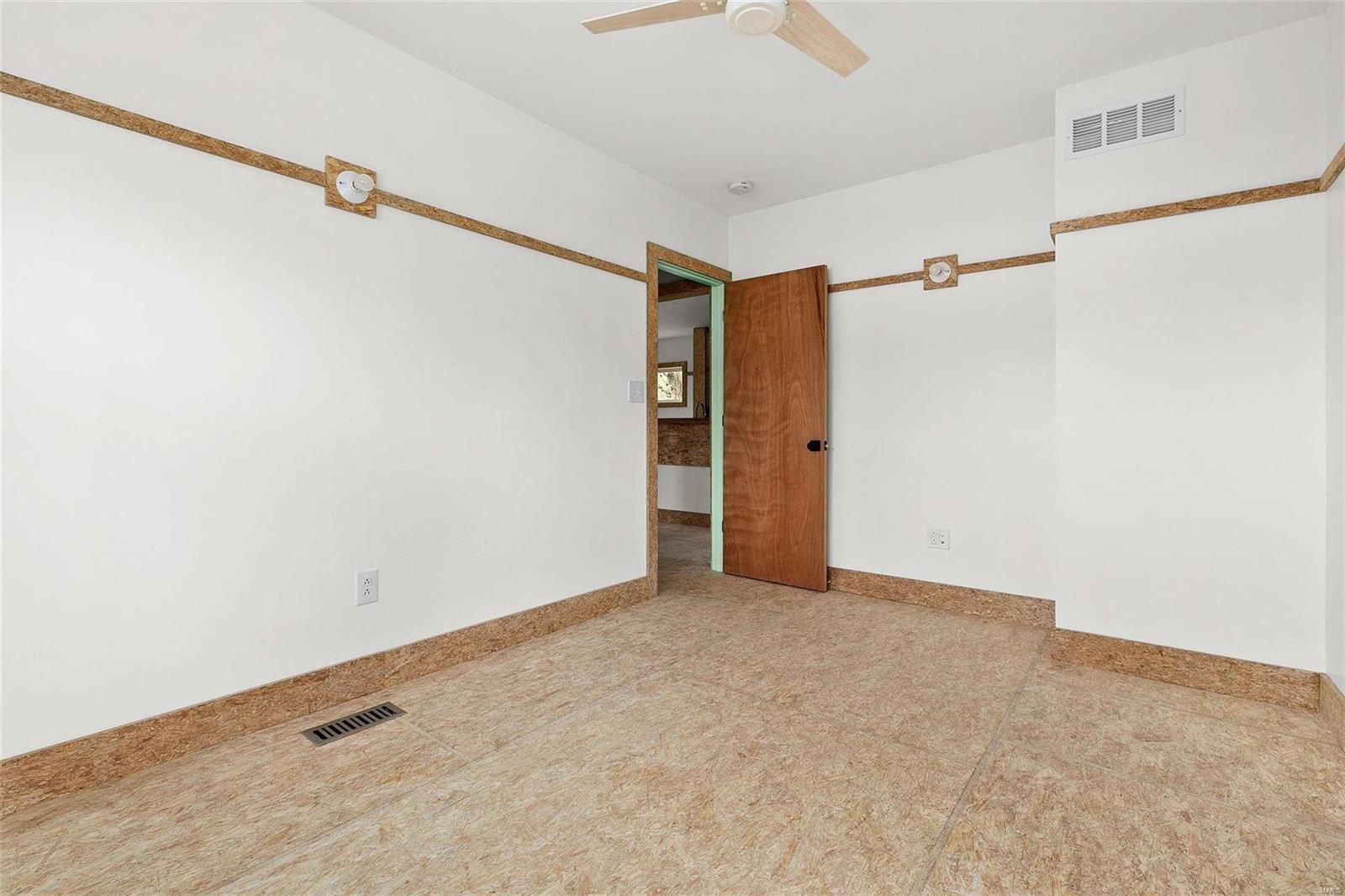 7259 Renken Road Dorsey, IL 62021 - Photo 11 of 22