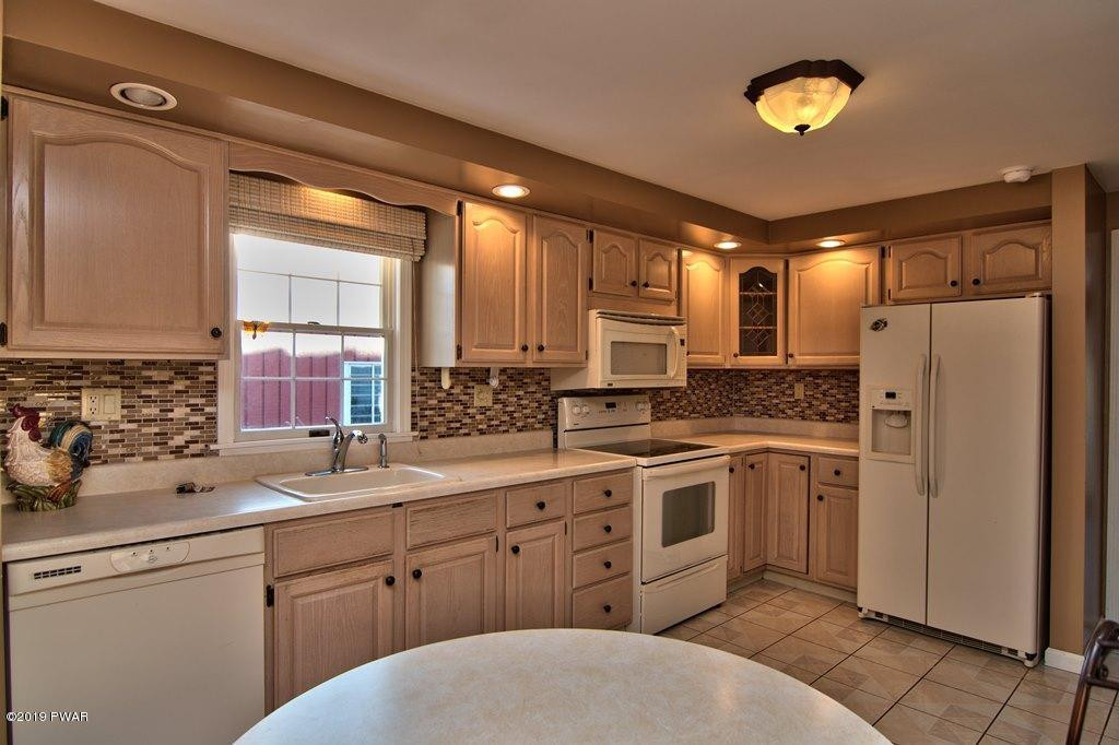 88 Moore Road Lake Ariel, PA 18436 - Photo 20 of 56 Kitchen View 1