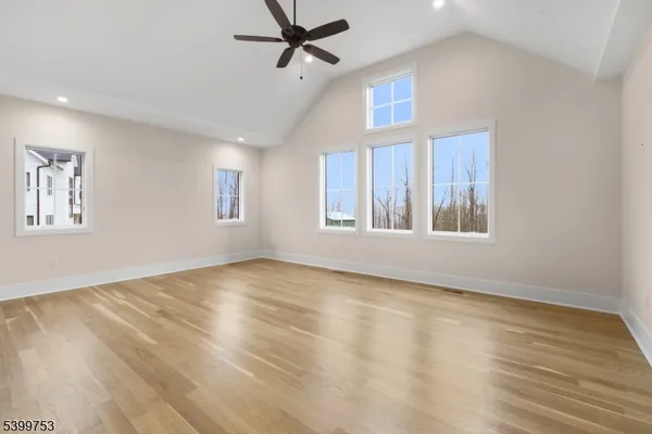 $2,820,000 | 10 Twin Brooks, Warren, NJ 07059