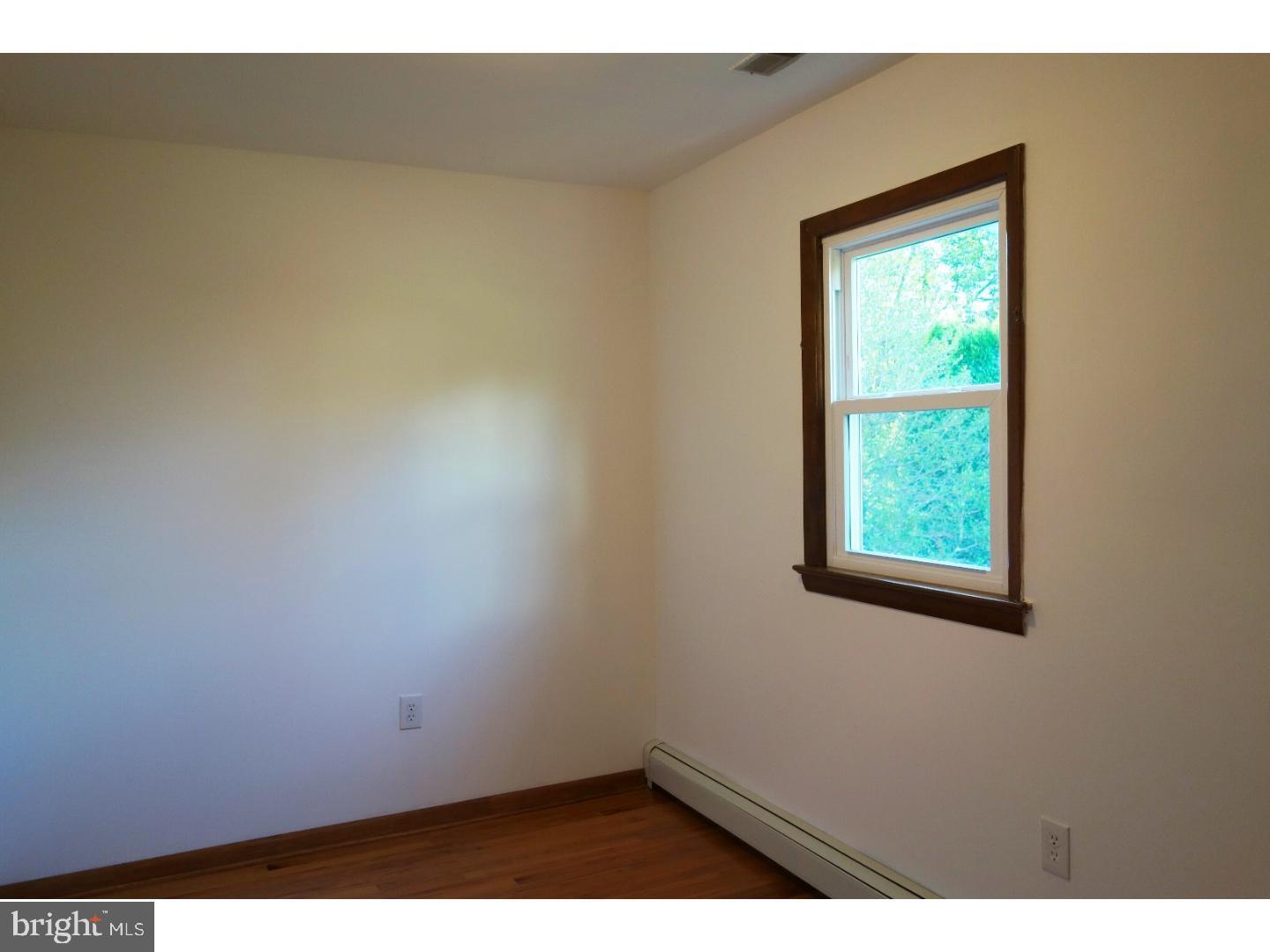 214 Valley Road Princeton, NJ 08540 - Photo 12 of 23