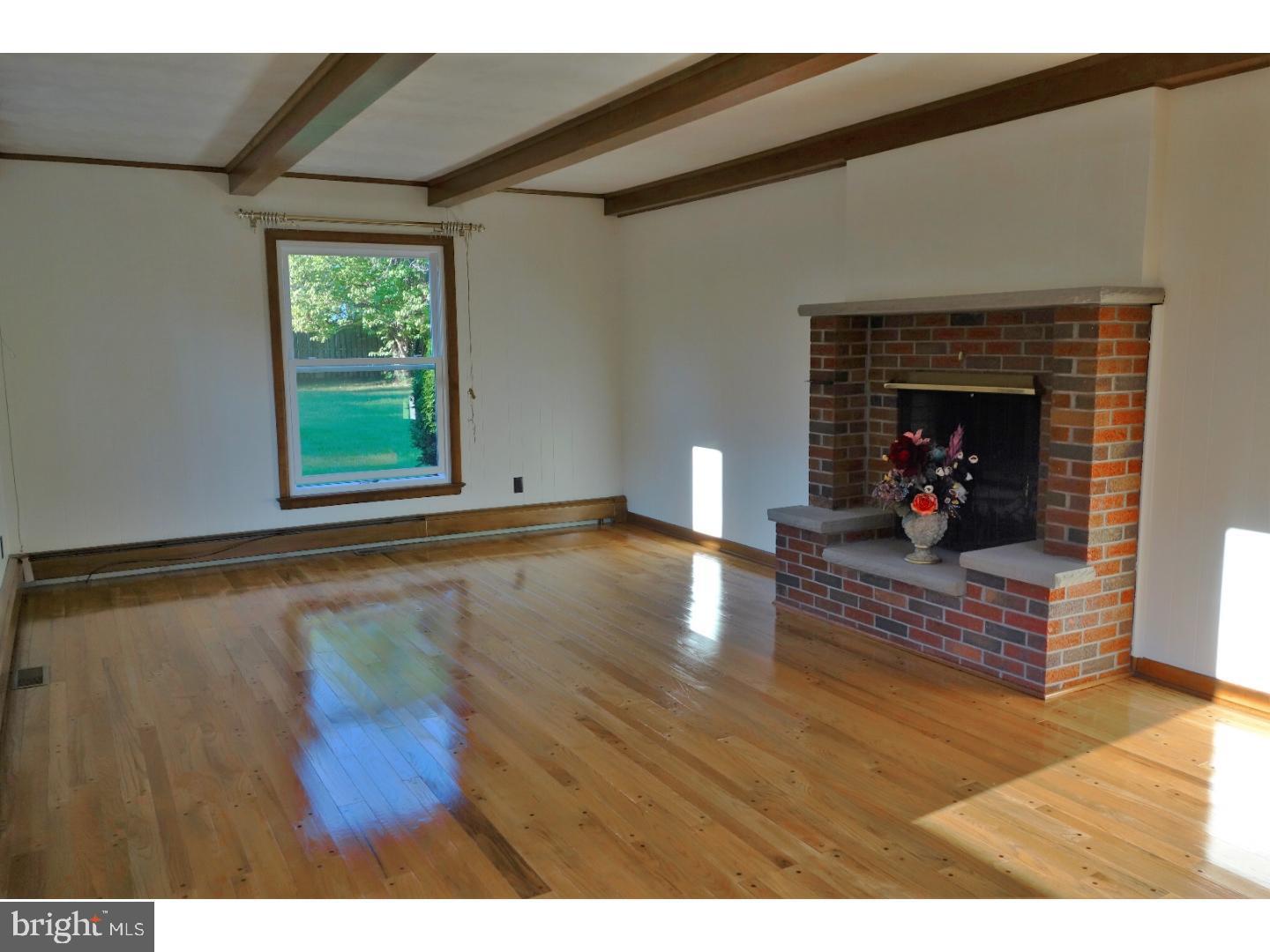 214 Valley Road Princeton, NJ 08540 - Photo 3 of 23