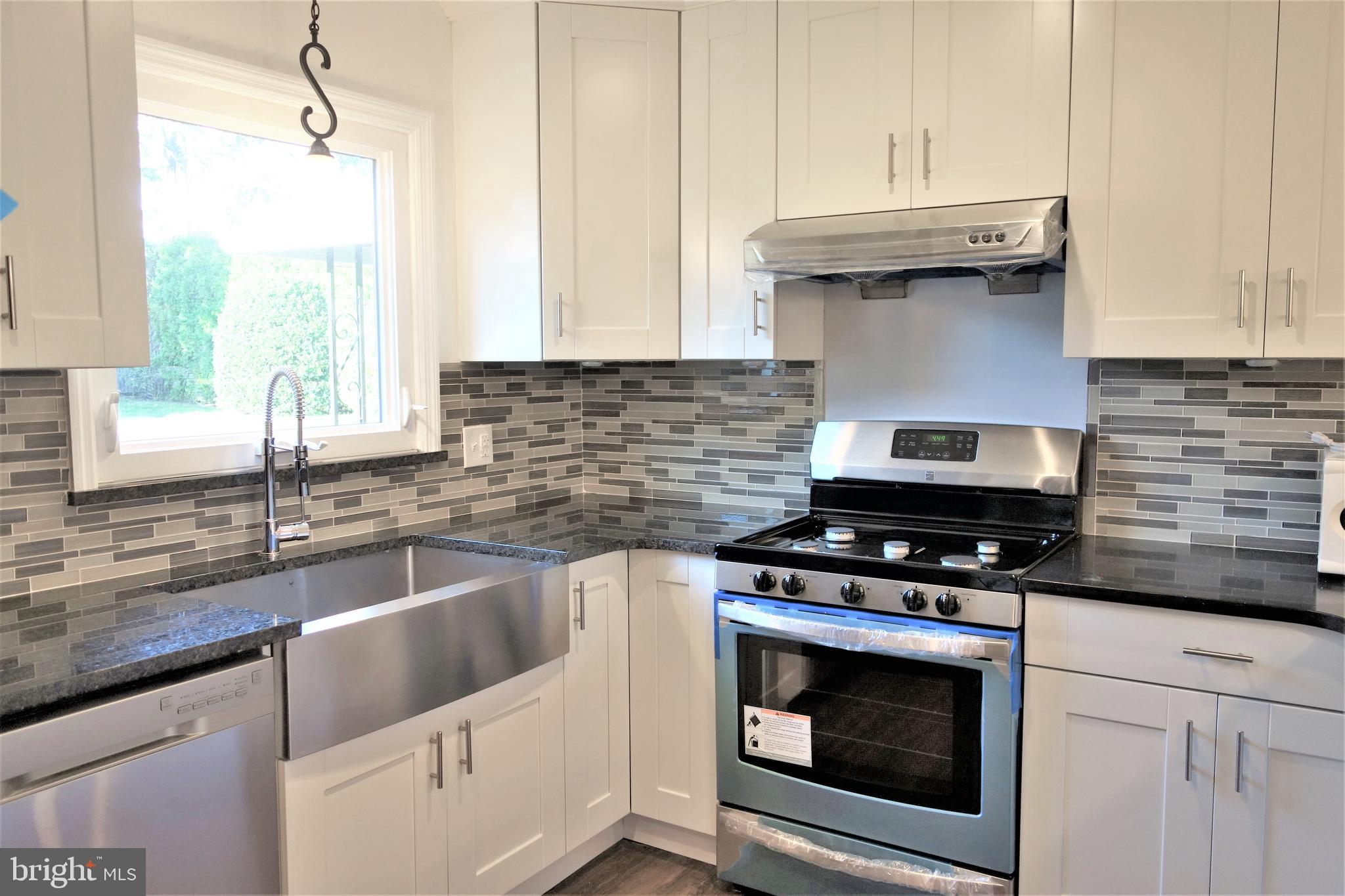 214 Valley Road Princeton, NJ 08540 - Photo 7 of 23