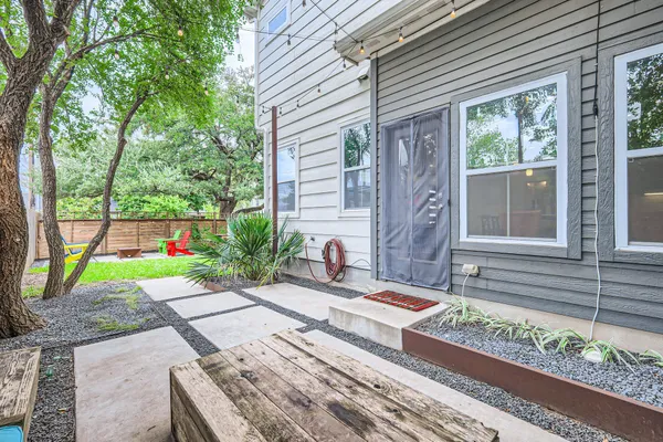 $600,000 | 1000 Taulbee Lane, Unit A, Austin, TX 78757
