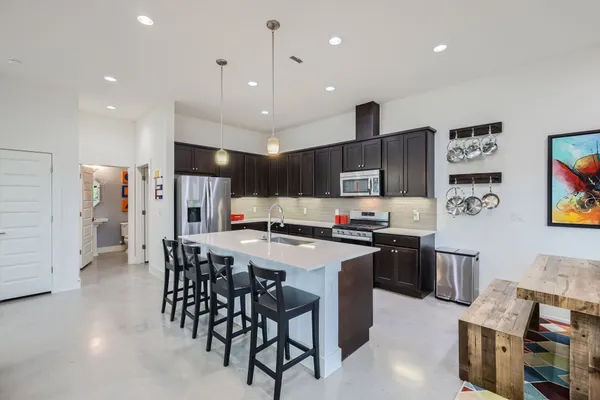 $600,000 | 1000 Taulbee Lane, Unit A, Austin, TX 78757