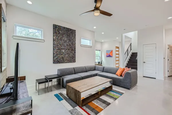 $600,000 | 1000 Taulbee Lane, Unit A, Austin, TX 78757