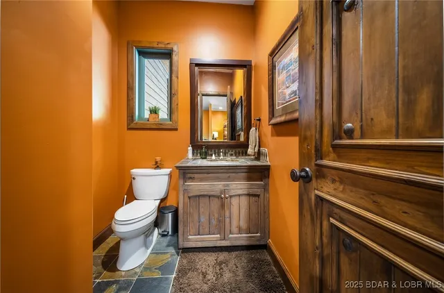 $2,250,000 | 32 Wild Pine Court, Sunrise Beach, MO 65079