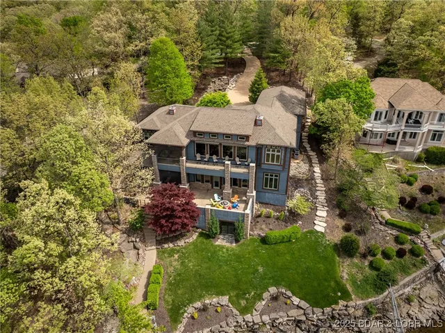 $2,250,000 | 32 Wild Pine Court, Sunrise Beach, MO 65079