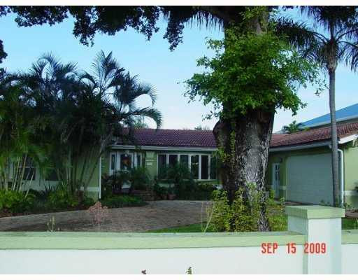 405 South Riverside Drive Pompano Beach, FL 33062 - Photo 1 of 12 Exterior Front