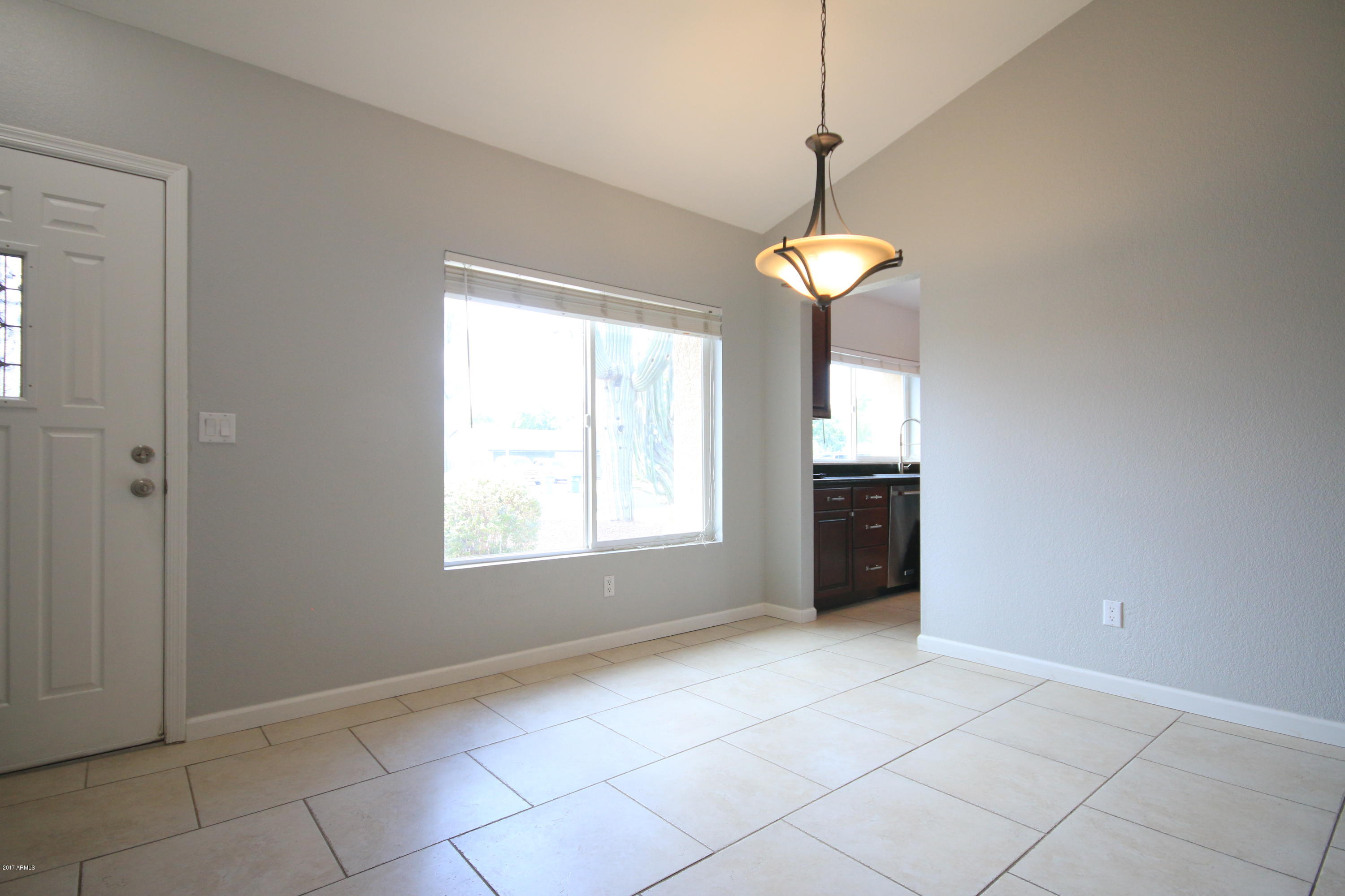 902 West Utopia Road Phoenix, AZ 85027 - Photo 6 of 52 IMG_6949