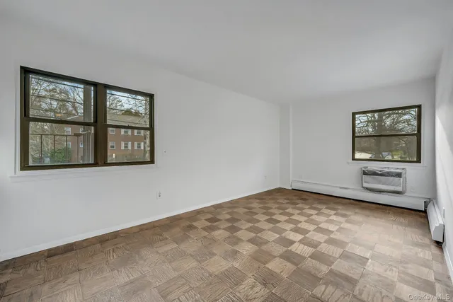 $249,000 | 2261 Palmer Avenue, Unit 2M, New Rochelle, NY 10801