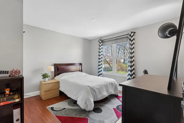 $394,000 | 745 Buffalo Circle, Carol Stream, IL 60188