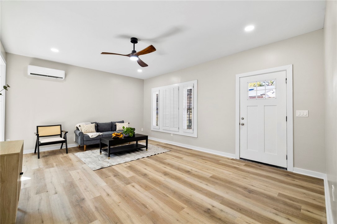 206 Crayton Street Anderson, SC 29621 - Photo 5 of 26