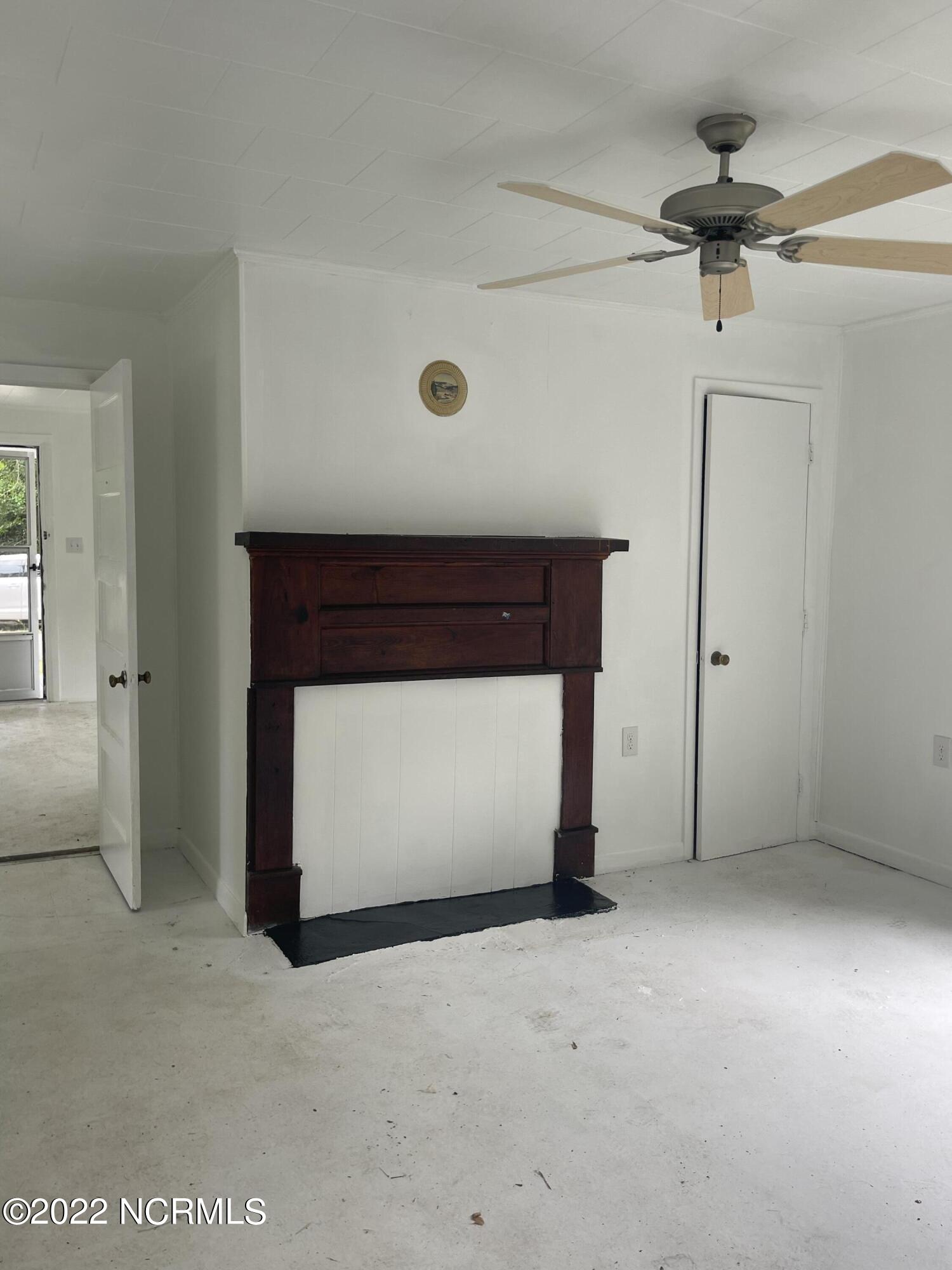 105 Cox Street Rockingham, NC 28379 - Photo 10 of 24 F02CC6DC-F426-4BD1-B353-89BD6DD8A9F0