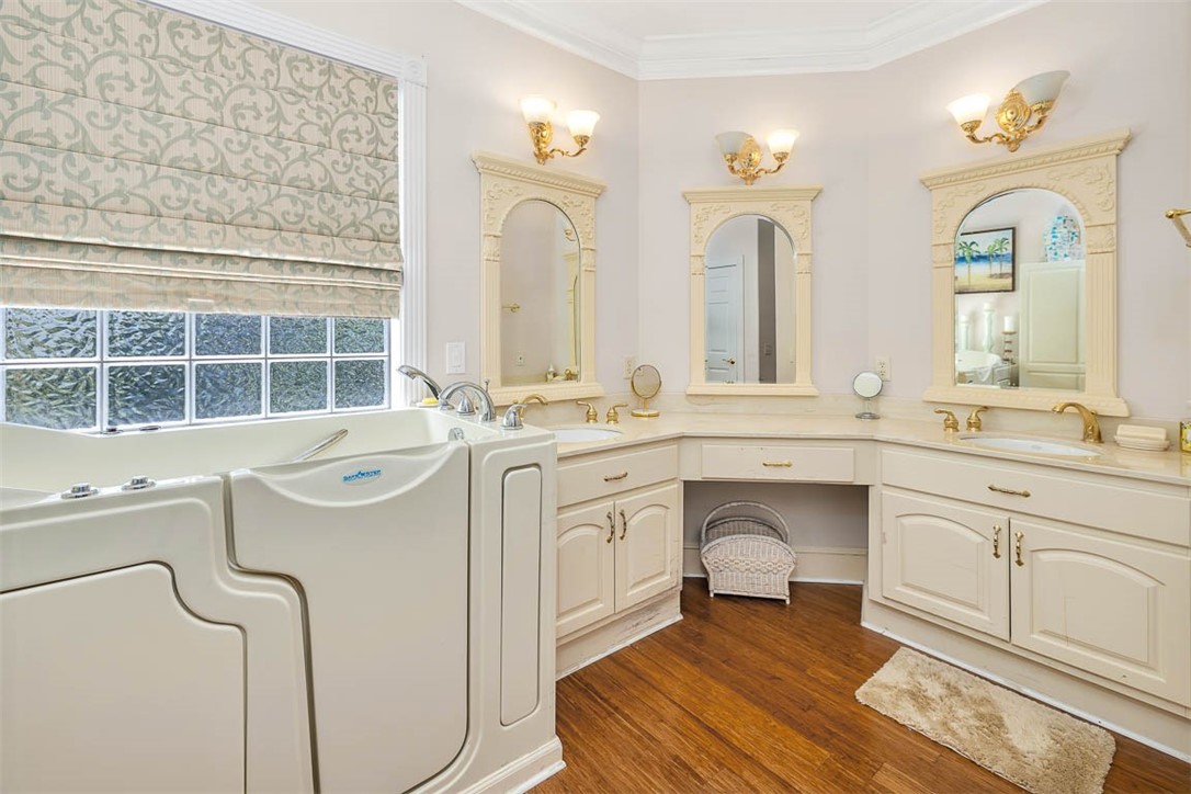 467 Midway Circle Brunswick, GA 31523 - Photo 16 of 55