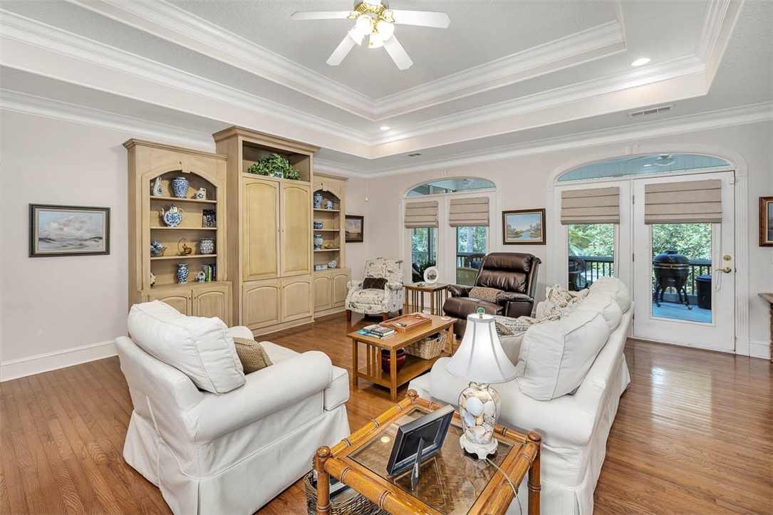 467 Midway Circle Brunswick, GA 31523 - Photo 6 of 55