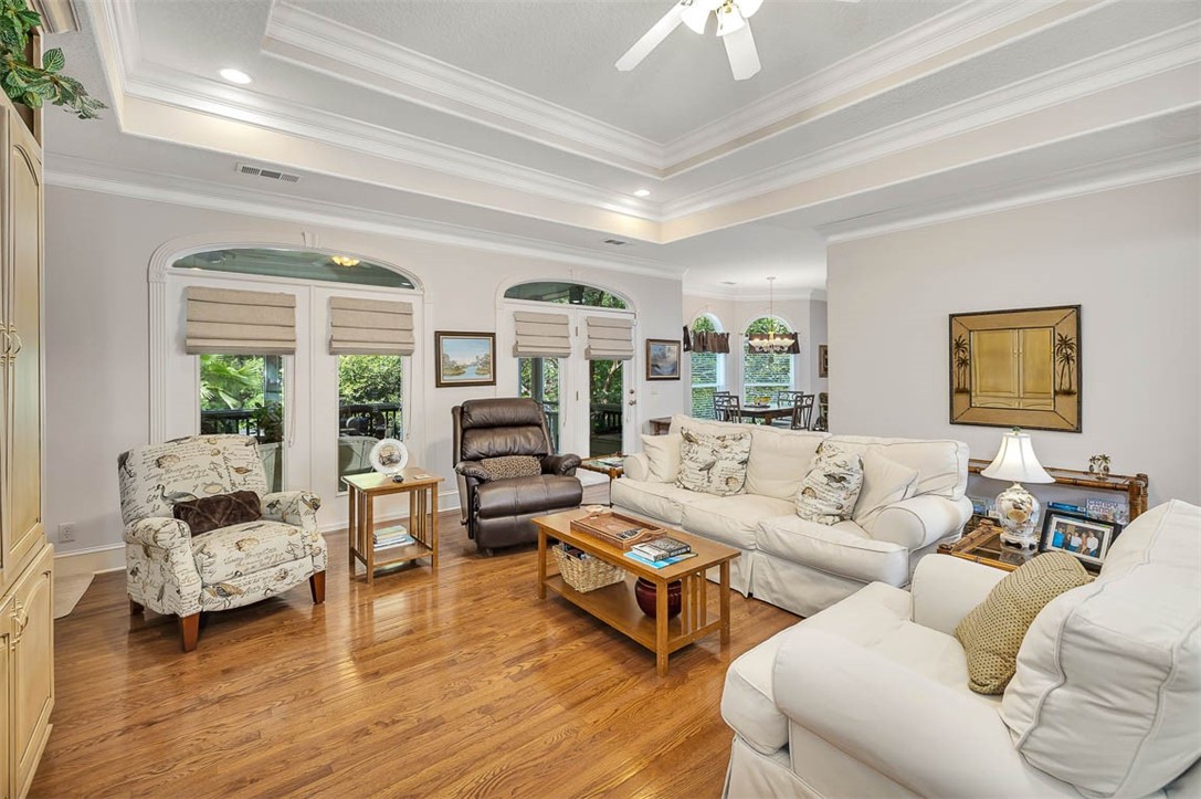 467 Midway Circle Brunswick, GA 31523 - Photo 7 of 55