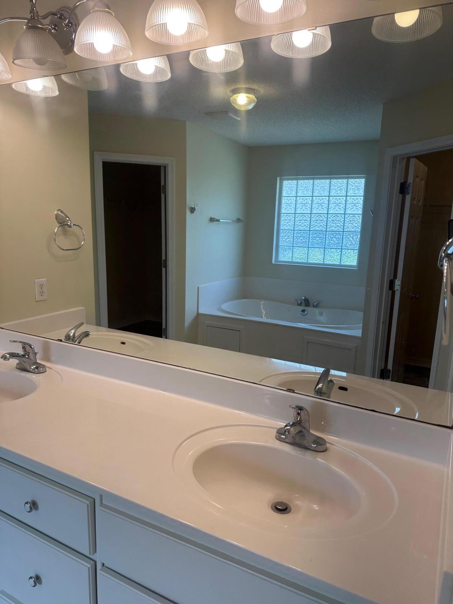 2308 Valley Place Navarre, FL 32566 - Photo 12 of 21